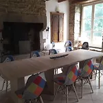 Ferienhaus Le Chateau Du Bonheur, Piscine Ouverte Du 1er Juin Au 30 Septembre , Sauna Et Jacuzzi Le Loreur