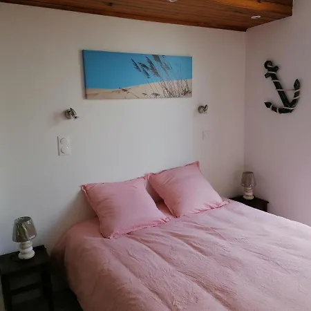 Le Chateau Du Bonheur, Piscine, Sauna Et Jacuzzi