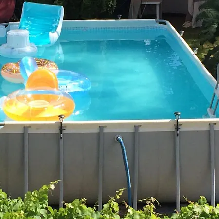 Le Chateau Du Bonheur, Piscine, Sauna Et Jacuzzi Le Loreur