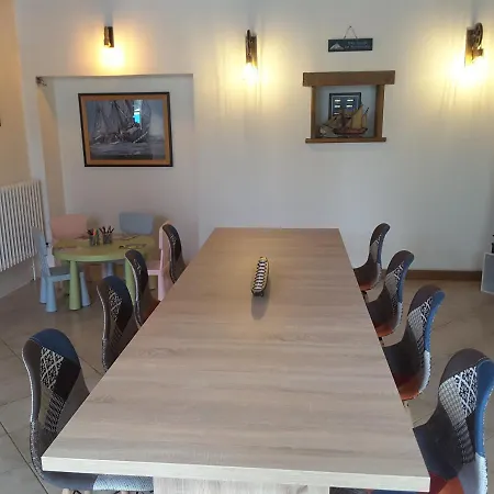 Le Chateau Du Bonheur, Piscine, Sauna Et Jacuzzi Σπίτι διακοπών Le Loreur