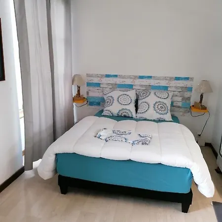 Le Chateau Du Bonheur, Piscine, Sauna Et Jacuzzi *